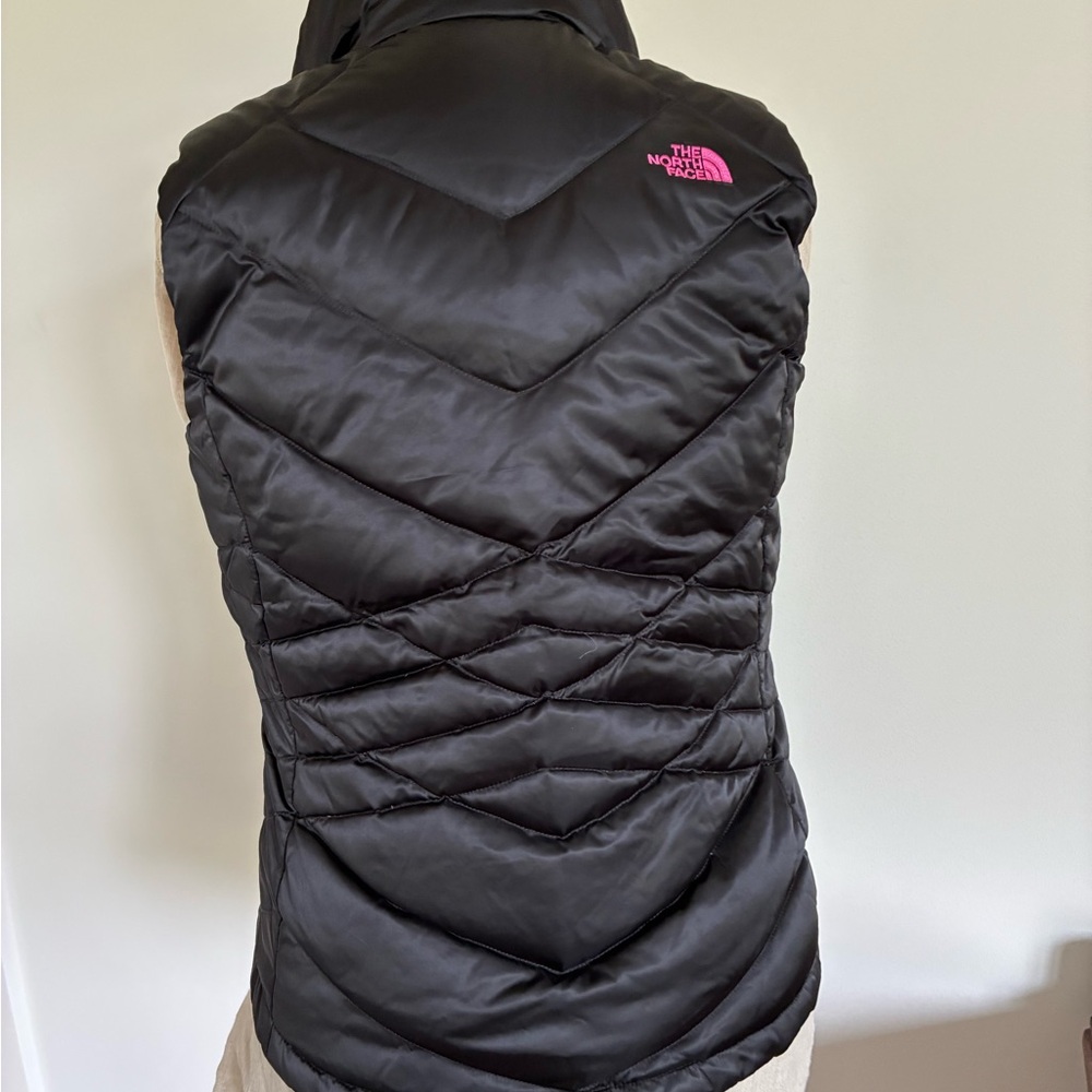 The North Face Women's Black and Pink Puffer Vest - Picture 2 of 4